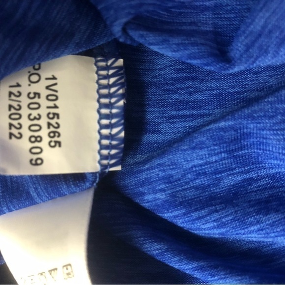 Vineyard Vines Performance Blue Wale Logo Long Sleeve Tee Shirt Men’s Size Small - Picture 9 of 10